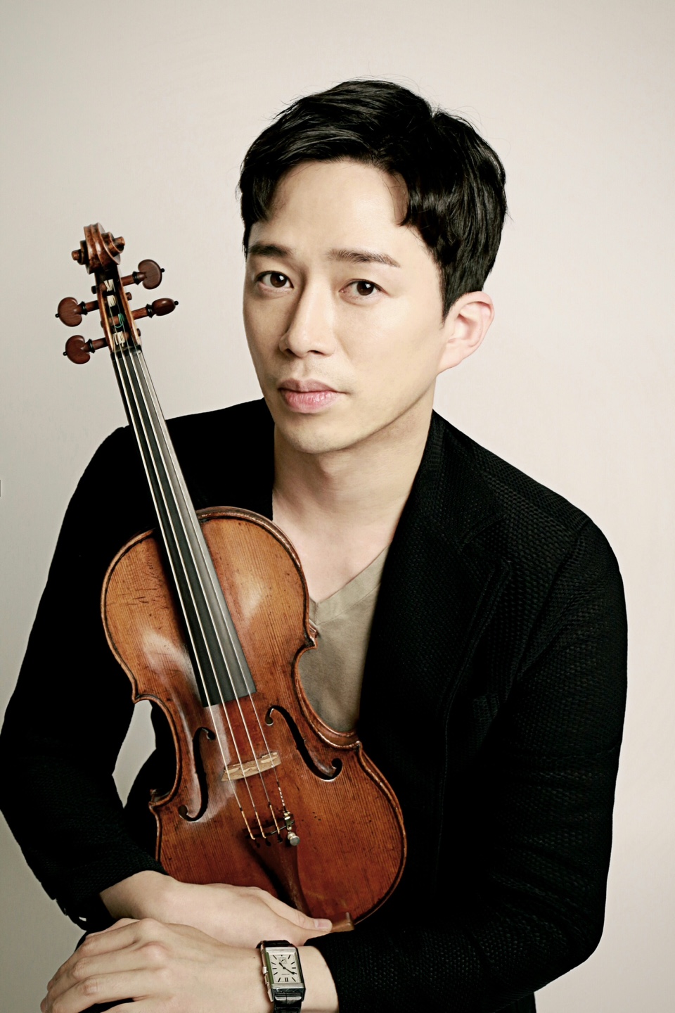윤동환 조교수님의 사진